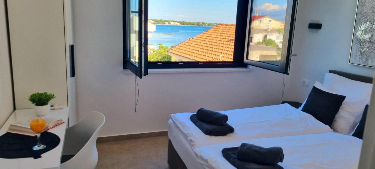 Dinary Penthouse Apartment Vir Exterior photo